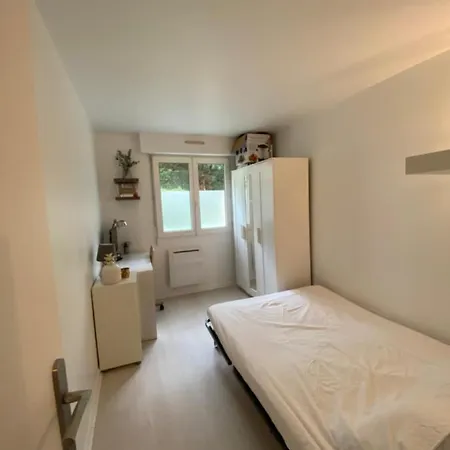 70m Quiet With Terrace In Apartment *