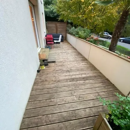 Apartment 70m Quiet With Terrace In Saint-Herblain